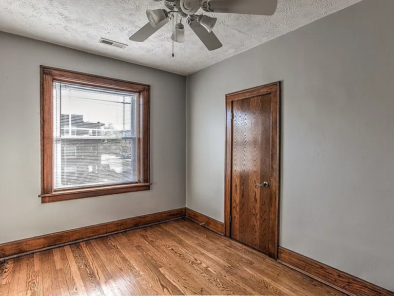 2754 Harney 324 South Ave #27 — Photo 11