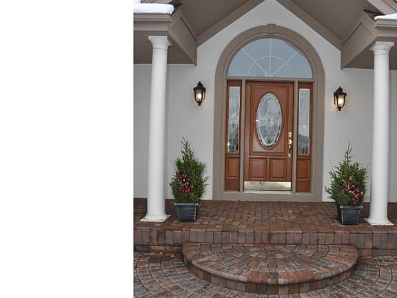 2nd image of 3009 Chandler Ct
