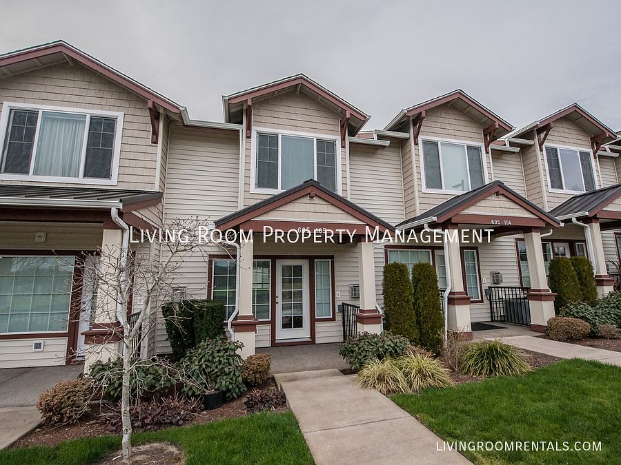 1st image of 605 NW 118th Ave Unit 105