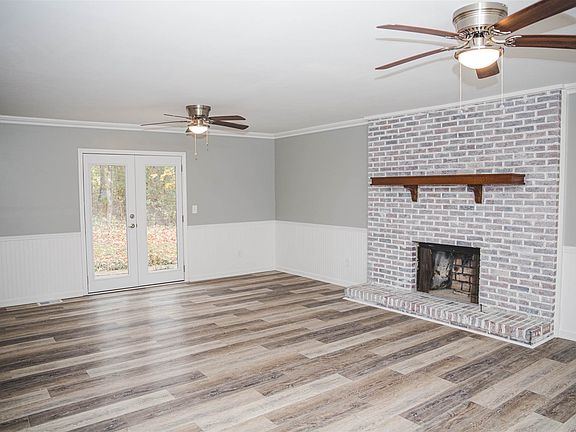5th image of 145 White Oak Way