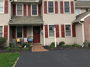204 Sand Ct, Ephrata, PA 17522