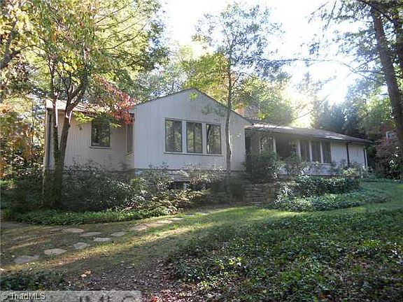 2nd image of 1225 W Westwood Ave
