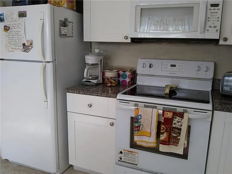 1401 SW 134th Way #C314 — Photo 16