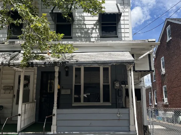 416 Walnut Ave, Trenton, NJ 08609