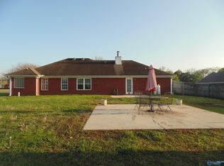303 Antler Point Dr, New Market, AL 35761