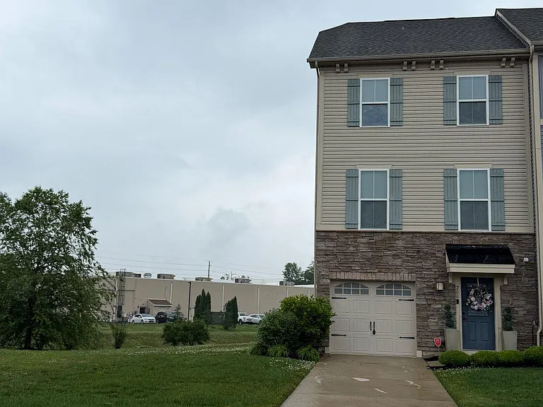 200 Iannelli Rd — Photo 1