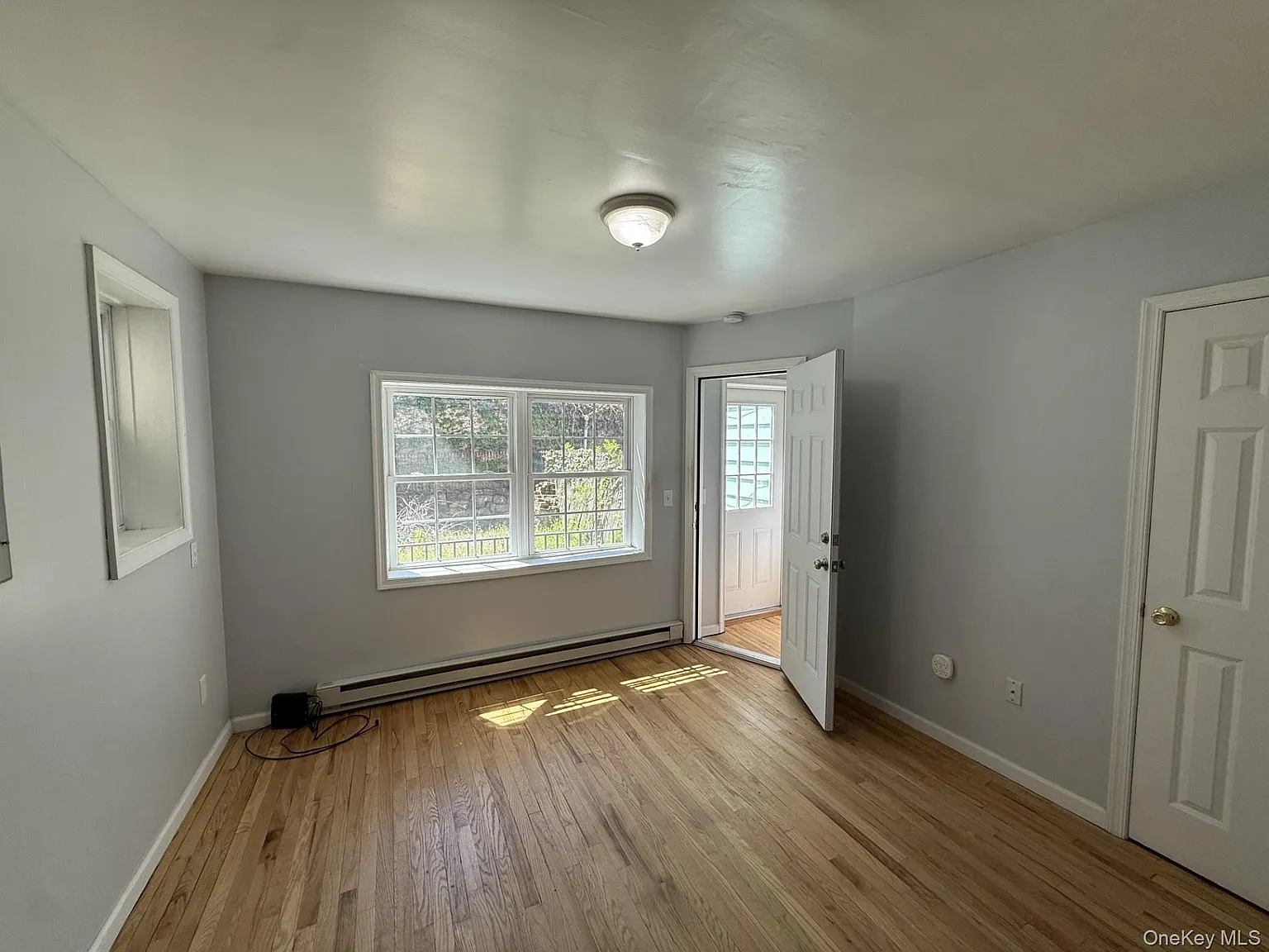1 bed, 1.0 bath, $2,000 — Photo 3
