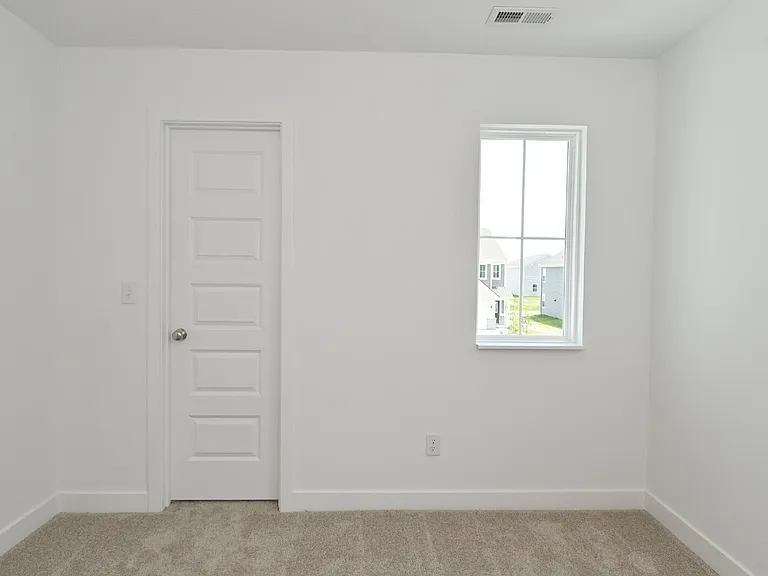 8118 Ridge Line Dr — Photo 31