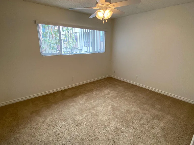Villas at Orange — Photo 8