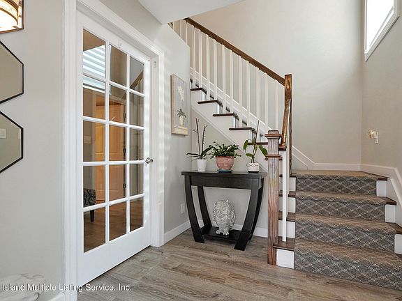 5th image of 57 Carreau Ave