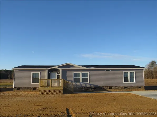 388 Barker Chruch Rd, Lumberton, NC 28358