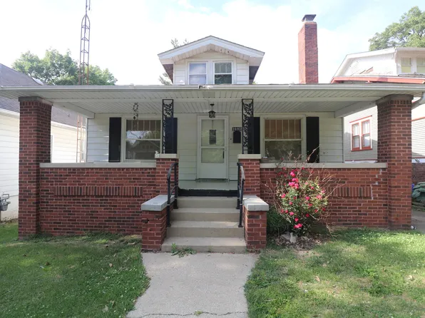 1490 W Forest Ave, Decatur, IL 62522