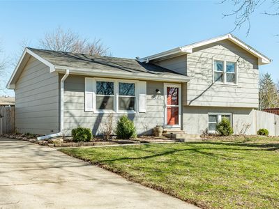 2401 3rd St SW, Altoona, IA, 50009