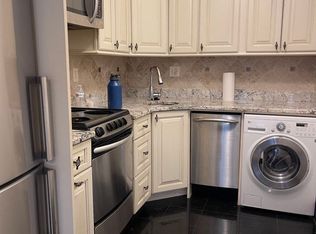 218 Newbury St #Penthouse, Boston, MA 02116