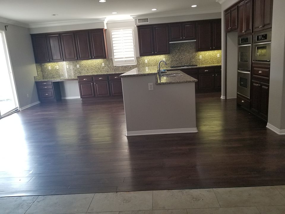 Looking into kitchen from fa