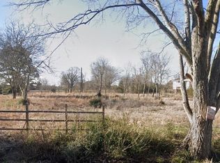 545 W Amaryllis St, Prairie View, TX 77484