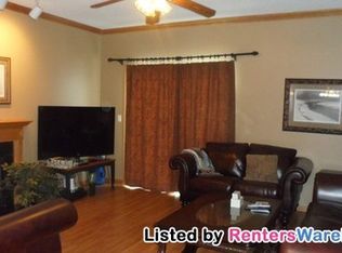 8445 Grove Cir, Shakopee, MN 55379