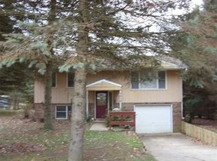 2619 Marion Rd, Jackson, MI 49201