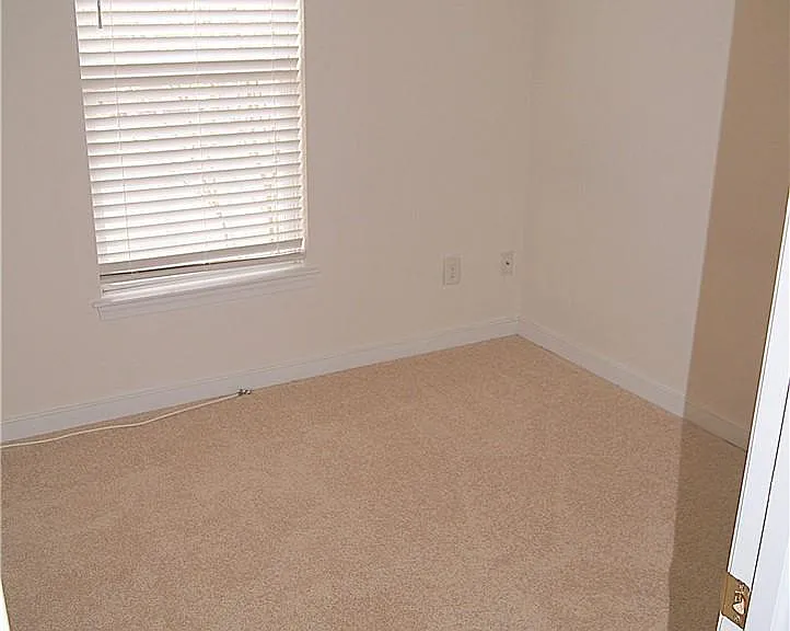 2021 Mountain Gate Ln — Photo 16