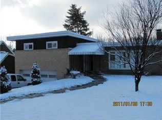 322 Streets Run Rd, Pittsburgh, PA 15236