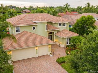 2801 E Stonebrook Cir, Davie, FL 33330