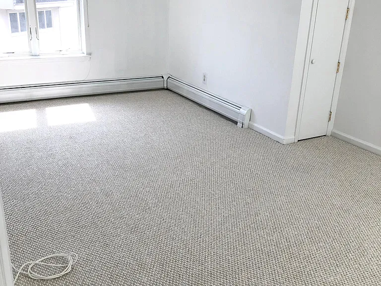 Outlook Ave — Photo 7