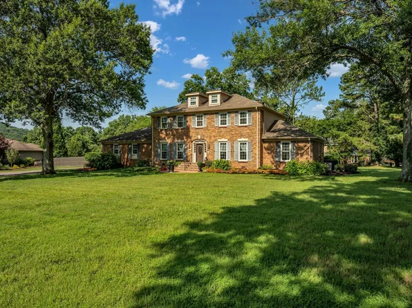 6313 Chickering Cir, Nashville, TN 37215