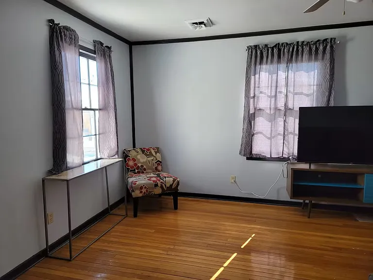 409 Soulsby St #A — Photo 20