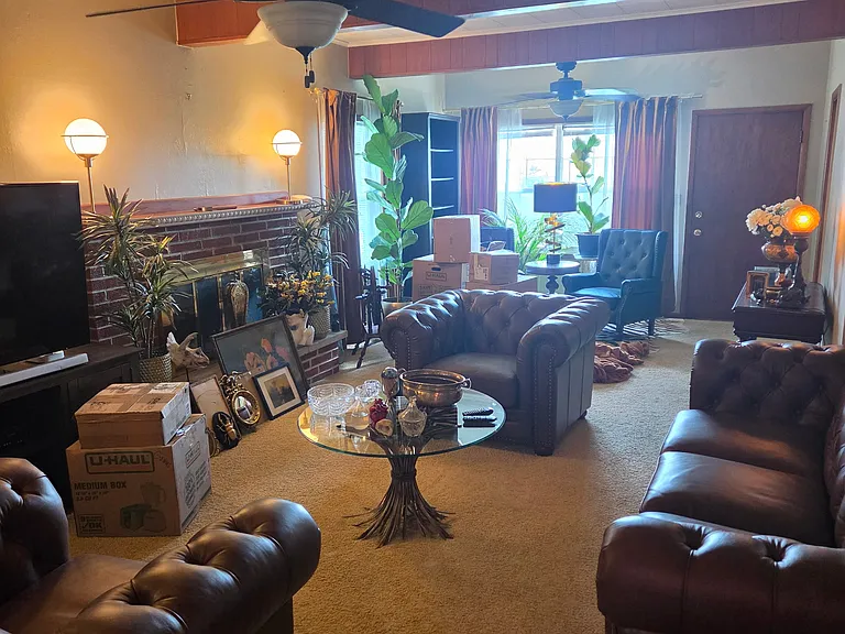Large Livingroom