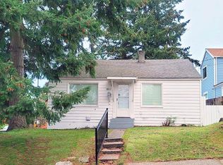 8857 37th Ave SW, Seattle, WA 98126