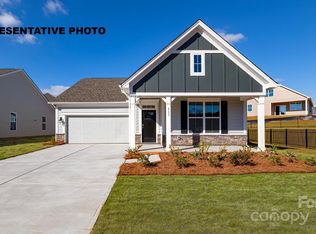 2053 Skyhawk Dr, York, SC 29745