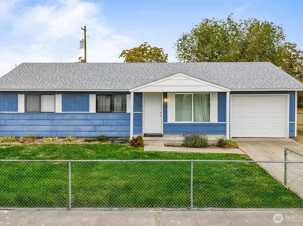 2232 W Spruce St, Moses Lake, WA 98837