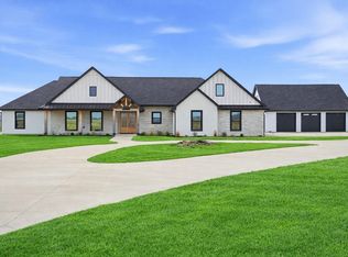 9060 E Highway Ab, Columbia, MO 65201