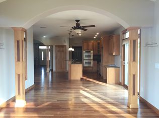 4309 Carpenter Rd NE, Cedar Rapids, IA 52411