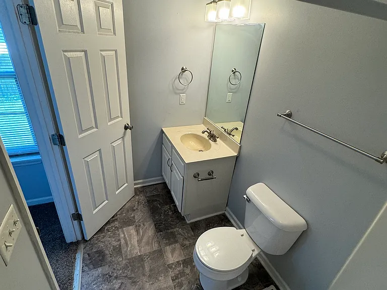 1053 Blackwell Ct #1 — Photo 20
