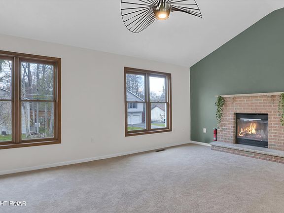 2nd image of 2114 Freedom Way