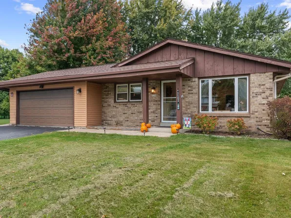 25706 Portsmouth ROAD, Waterford, WI 53185