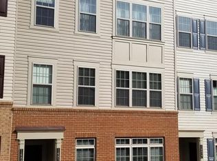 14821 Chrysler Ct #41, Woodbridge, VA 22193