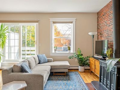 30 Bigelow St #B, Cambridge, MA, 02139