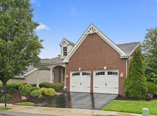 232 Patriot Ln, Freedom, PA 15042