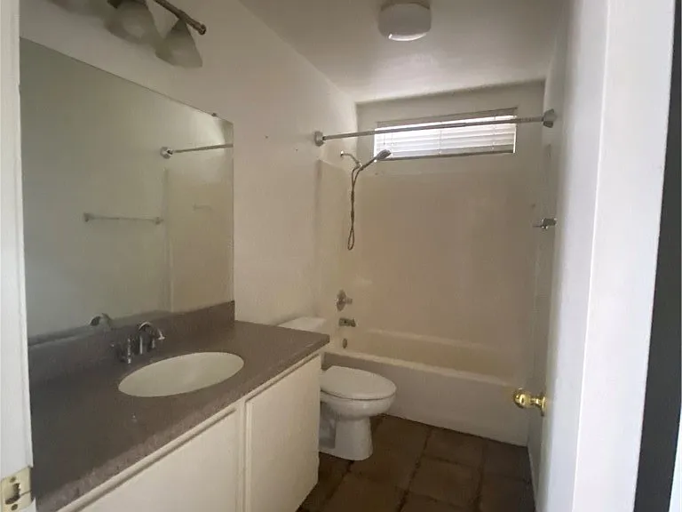 16777 Colonial Dr — Photo 7