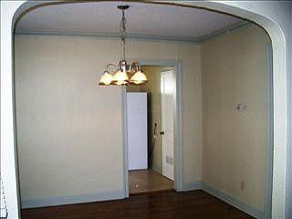 4th image of 3781 Faxon Ave