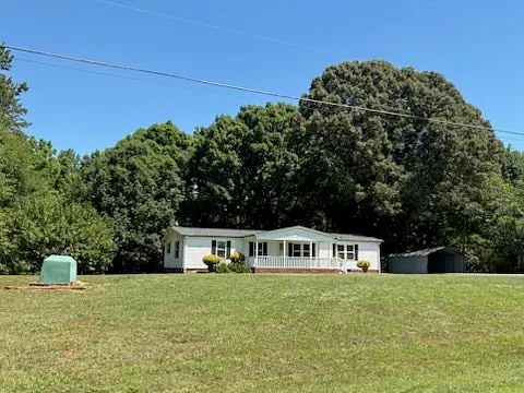 9714 Seymour Ln — Photo 3
