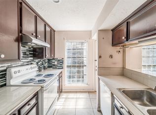 8563 Wilcrest Dr, Houston, TX 77099