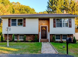 112 Ontario St #L3P-4P, Peckville, PA 18452