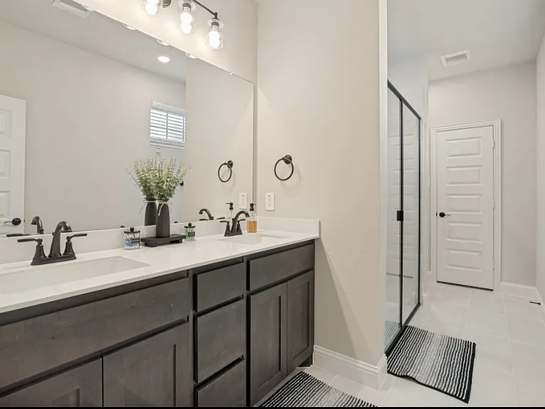 3628 Chaucer Trl — Photo 6