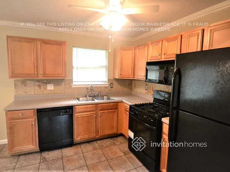 3668 Gray Birch Dr — Photo 4