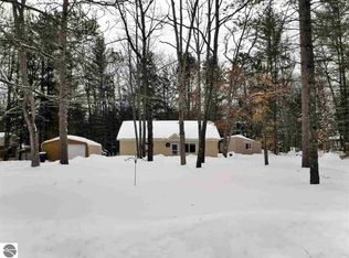 10107 Old Timber Trl, Interlochen, MI 49643