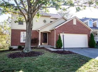 569 Forest Ridge Ct, Cincinnati, OH 45244