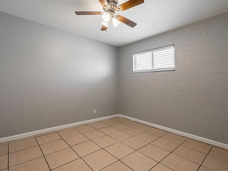 4423 N 23rd Ave #B — Photo 9